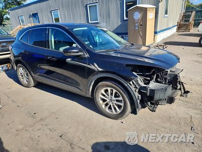 Czwarte zdjęcie samochodu z boku: 2020 FORD ESCAPE SE VIN:1FMCU0G61LUC32188 - miniatura