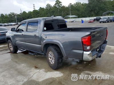 Drugie zdjęcie samochodu z przodu: 2018 TOYOTA TACOMA SR5 V6 VIN:3TMAZ5CN3JM074610 - miniatura