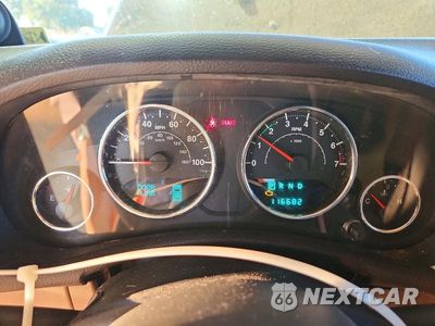 Zdjęcie 9 z 13 samochodu: 2013 JEEP WRANGLER UNLIMITED SAHARA VIN:1C4HJWEG6DL627217 - miniatura