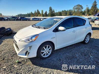 2016 TOYOTA PRIUS C THREE JTDKDTB36G1136739 - główne zdjęcie licytacji z USA - miniatura