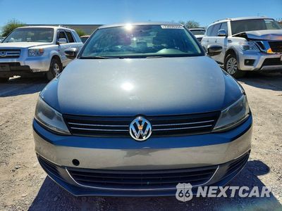 Piąte zdjęcie samochodu w środku: 2014 VOLKSWAGEN JETTA SE VIN:3VWD17AJ8EM239229 - miniatura