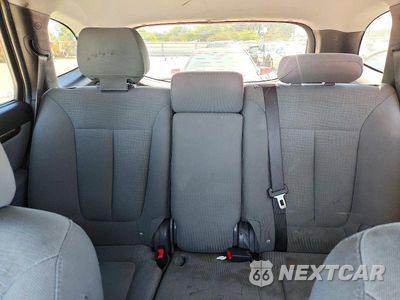 Zdjęcie 10 z 13 samochodu: 2010 HYUNDAI SANTA FE GLS VIN:5NMSG3AB4AH354563 - miniatura