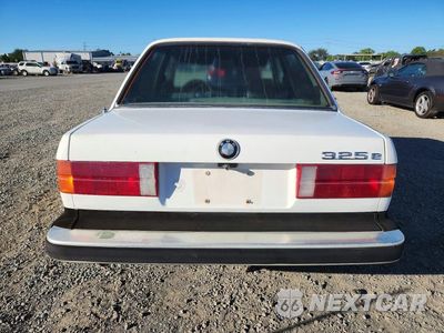 Zdjęcie 6 z 12 samochodu: 1985 BMW 325 E VIN:WBAAE5406F0696432 - miniatura