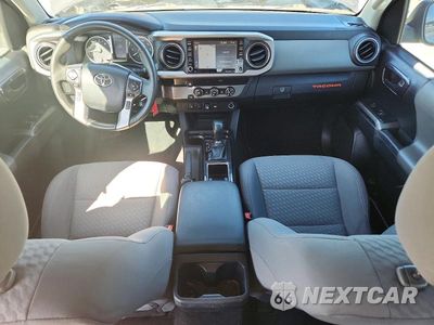 Zdjęcie 8 z 12 samochodu: 2020 TOYOTA TACOMA SR5 V6 VIN:3TMAZ5CN4LM119265 - miniatura