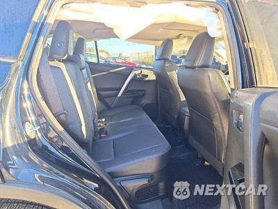Zdjęcie 11 z 13 samochodu: 2018 TOYOTA RAV4 HV LIMITED VIN:JTMDJREV1JD242667 - miniatura