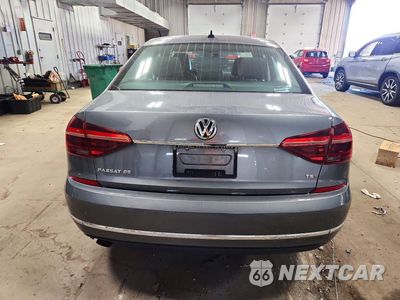 Zdjęcie 6 z 12 samochodu: 2017 VOLKSWAGEN PASSAT SE VIN:1VWGT7A35HC040492 - miniatura