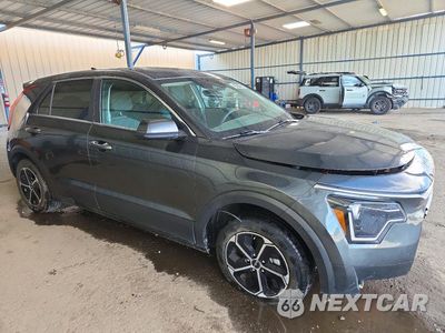 Czwarte zdjęcie samochodu z boku: 2026 KIA NIRO LX VIN:KNDCP3LE9T5316859 - miniatura