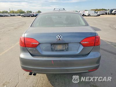Zdjęcie 6 z 13 samochodu: 2014 VOLKSWAGEN JETTA BASE VIN:3VW2K7AJ8EM305444 - miniatura