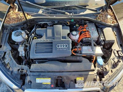 Zdjęcie 11 z 12 samochodu: 2018 AUDI A3 E-TRON PREMIUM VIN:WAUUPBFF8JA089586 - miniatura