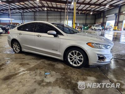 Czwarte zdjęcie samochodu z boku: 2019 FORD FUSION SE VIN:3FA6P0LU5KR102276 - miniatura