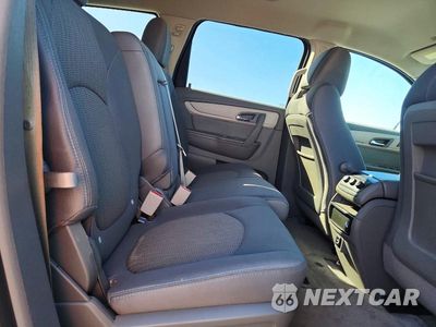 Zdjęcie 11 z 13 samochodu: 2017 CHEVROLET TRAVERSE LS VIN:1GNKRFEDXHJ312305 - miniatura