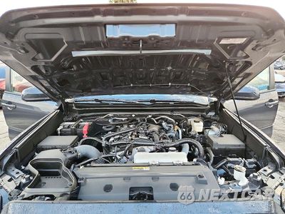 Zdjęcie 11 z 12 samochodu: 2025 TOYOTA TACOMA SR5 VIN:3TMLB5JN8SM201496 - miniatura