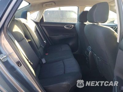 Zdjęcie 10 z 12 samochodu: 2019 NISSAN SENTRA SV VIN:3N1AB7AP2KY303439 - miniatura