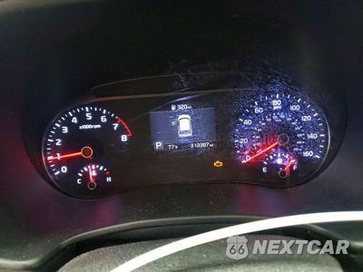 Zdjęcie 9 z 12 samochodu: 2020 KIA SOUL X-LINE VIN:KNDJ23AU7L7735930 - miniatura