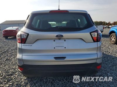 Zdjęcie 6 z 14 samochodu: 2018 FORD ESCAPE S VIN:1FMCU0F71JUA28742 - miniatura