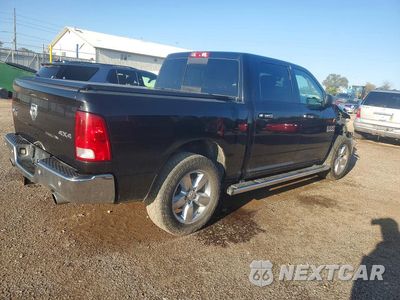 Trzecie zdjęcie samochodu z tyłu: 2018 RAM 1500 SLT VIN:3C6RR7LTXJG168079 - miniatura