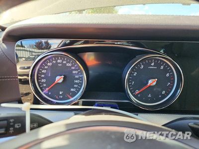 Zdjęcie 9 z 12 samochodu: 2018 MERCEDES-BENZ E 400 4MATIC VIN:WDDZH6GB6JA306082 - miniatura