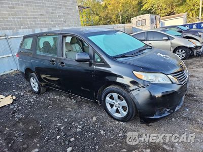 Czwarte zdjęcie samochodu z boku: 2013 TOYOTA SIENNA L 7-PASSENGER VIN:5TDZK3DCXDS289771 - miniatura