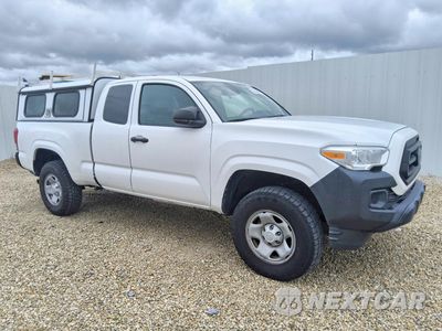 Czwarte zdjęcie samochodu z boku: 2022 TOYOTA TACOMA SR VIN:3TYRX5GN1NT058502 - miniatura