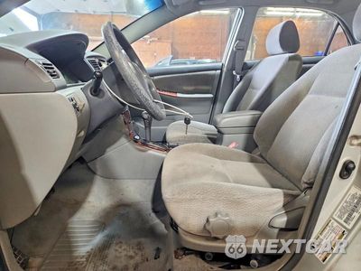 Zdjęcie 7 z 12 samochodu: 2004 TOYOTA COROLLA LE VIN:2T1BR32E34C261109 - miniatura