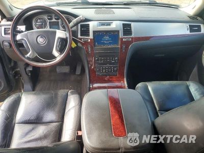 Zdjęcie 8 z 12 samochodu: 2011 CADILLAC ESCALADE EXT VIN:3GYT4LEF6BG312171 - miniatura