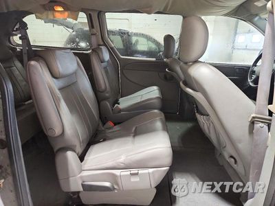 Zdjęcie 11 z 13 samochodu: 2005 DODGE GRAND CARAVAN SXT VIN:2D4GP44L85R581074 - miniatura