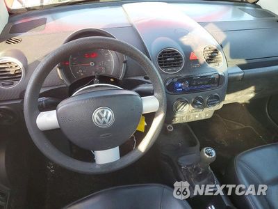 Zdjęcie 8 z 12 samochodu: 2007 VOLKSWAGEN BEETLE VIN:3VWRG31Y47M421247 - miniatura