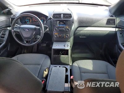 Zdjęcie 8 z 13 samochodu: 2019 FORD EXPLORER POLICE INTERCEPTOR VIN:1FM5K8AR3KGA13214 - miniatura