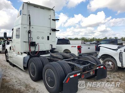 Drugie zdjęcie samochodu z przodu: 2022 INTERNATIONAL LT625 SEMI TRUCK VIN:3HSDZAPR5NN816855 - miniatura