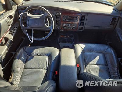 Zdjęcie 8 z 13 samochodu: 2002 DODGE DURANGO SLT PLUS VIN:1B4HS58N42F207952 - miniatura