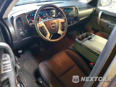 Zdjęcie 8 z 13 samochodu: 2013 GMC SIERRA K1500 SLE VIN:1GTR2VE77DZ341899 - miniatura