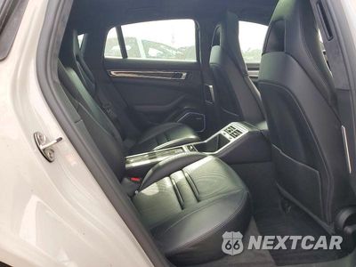 Zdjęcie 10 z 12 samochodu: 2018 PORSCHE PANAMERA TURBO VIN:WP0AF2A73JL142322 - miniatura