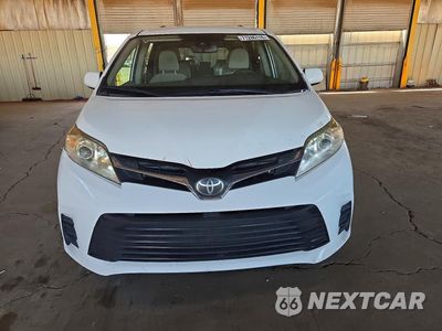 Piąte zdjęcie samochodu w środku: 2020 TOYOTA SIENNA LE VIN:5TDKZ3DC2LS049755 - miniatura
