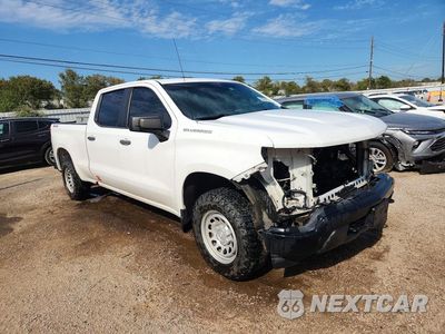 Czwarte zdjęcie samochodu z boku: 2022 CHEVROLET SILVERADO K1500 VIN:3GCPDAEK3NG540836 - miniatura