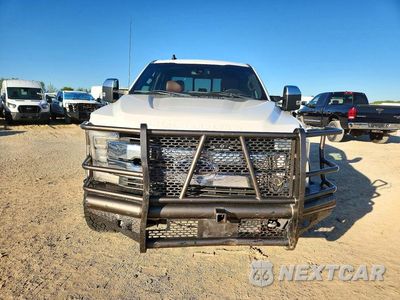 Piąte zdjęcie samochodu w środku: 2019 FORD F250 SUPER DUTY VIN:1FT7W2BT5KEF33449 - miniatura