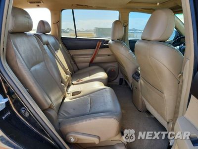 Zdjęcie 11 z 13 samochodu: 2010 TOYOTA HIGHLANDER LIMITED VIN:JTEDK3EH5A2154197 - miniatura