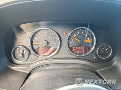 Zdjęcie 9 z 13 samochodu: 2014 JEEP COMPASS LATITUDE VIN:1C4NJDEB2ED846974 - miniatura