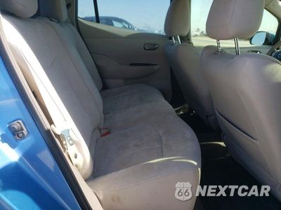 Zdjęcie 10 z 12 samochodu: 2012 NISSAN LEAF SV VIN:JN1AZ0CP8CT022952 - miniatura