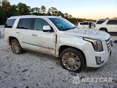 Czwarte zdjęcie samochodu z boku: 2017 CADILLAC ESCALADE PLATINUM VIN:1GYS4DKJ5HR307918 - miniatura