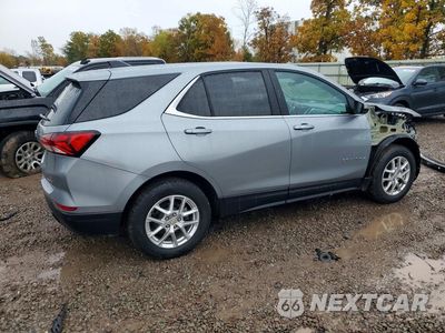 Trzecie zdjęcie samochodu z tyłu: 2024 CHEVROLET EQUINOX LT VIN:3GNAXUEG4RS122628 - miniatura