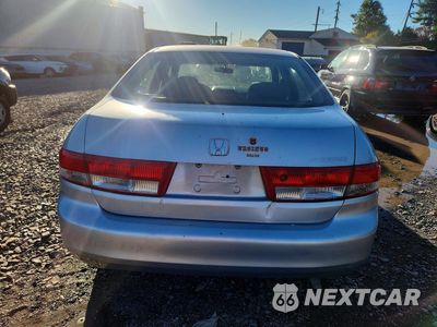 Zdjęcie 6 z 12 samochodu: 2004 HONDA ACCORD LX VIN:1HGCM56354A093907 - miniatura