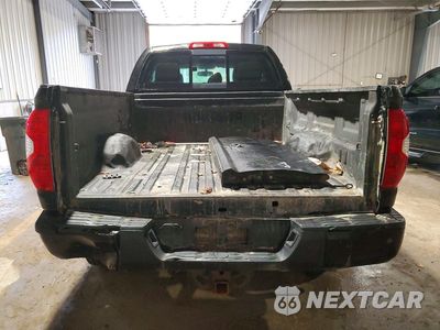 Zdjęcie 6 z 13 samochodu: 2017 TOYOTA TUNDRA SR5 VIN:5TFUY5F19HX615124 - miniatura