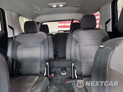 Zdjęcie 10 z 14 samochodu: 2019 CHEVROLET TRAVERSE LT VIN:1GNERGKW6KJ240356 - miniatura