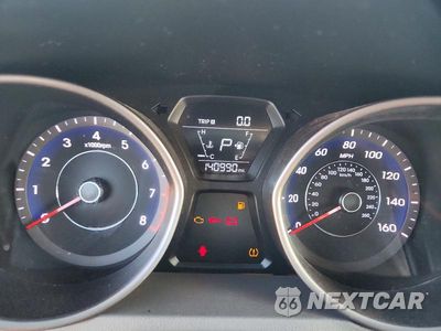 Zdjęcie 9 z 12 samochodu: 2016 HYUNDAI ELANTRA SE VIN:5NPDH4AE3GH766247 - miniatura