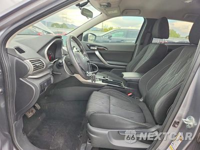 Zdjęcie 7 z 14 samochodu: 2018 MITSUBISHI ECLIPSE CROSS SE VIN:JA4AT5AA7JZ065452 - miniatura