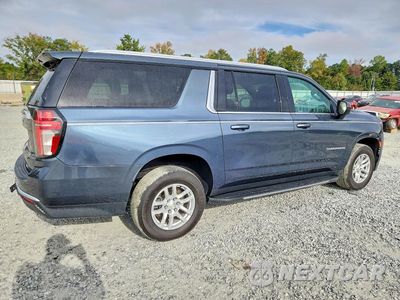 Trzecie zdjęcie samochodu z tyłu: 2021 CHEVROLET SUBURBAN K1500 LT VIN:1GNSKCKD8MR366009 - miniatura