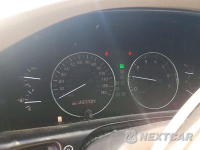 Zdjęcie 9 z 13 samochodu: 2005 LEXUS LX 470 VIN:JTJHT00W354001204 - miniatura
