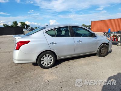 Trzecie zdjęcie samochodu z tyłu: 2017 NISSAN VERSA 1.6 SV VIN:3N1CN7AP1HK417671 - miniatura