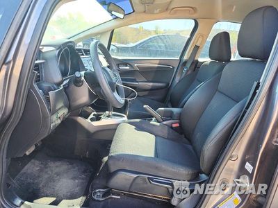 Zdjęcie 7 z 13 samochodu: 2019 HONDA FIT LX VIN:3HGGK5H47KM733581 - miniatura