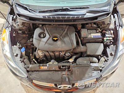 Zdjęcie 11 z 13 samochodu: 2013 HYUNDAI ELANTRA LIMITED VIN:5NPDH4AE1DH377585 - miniatura